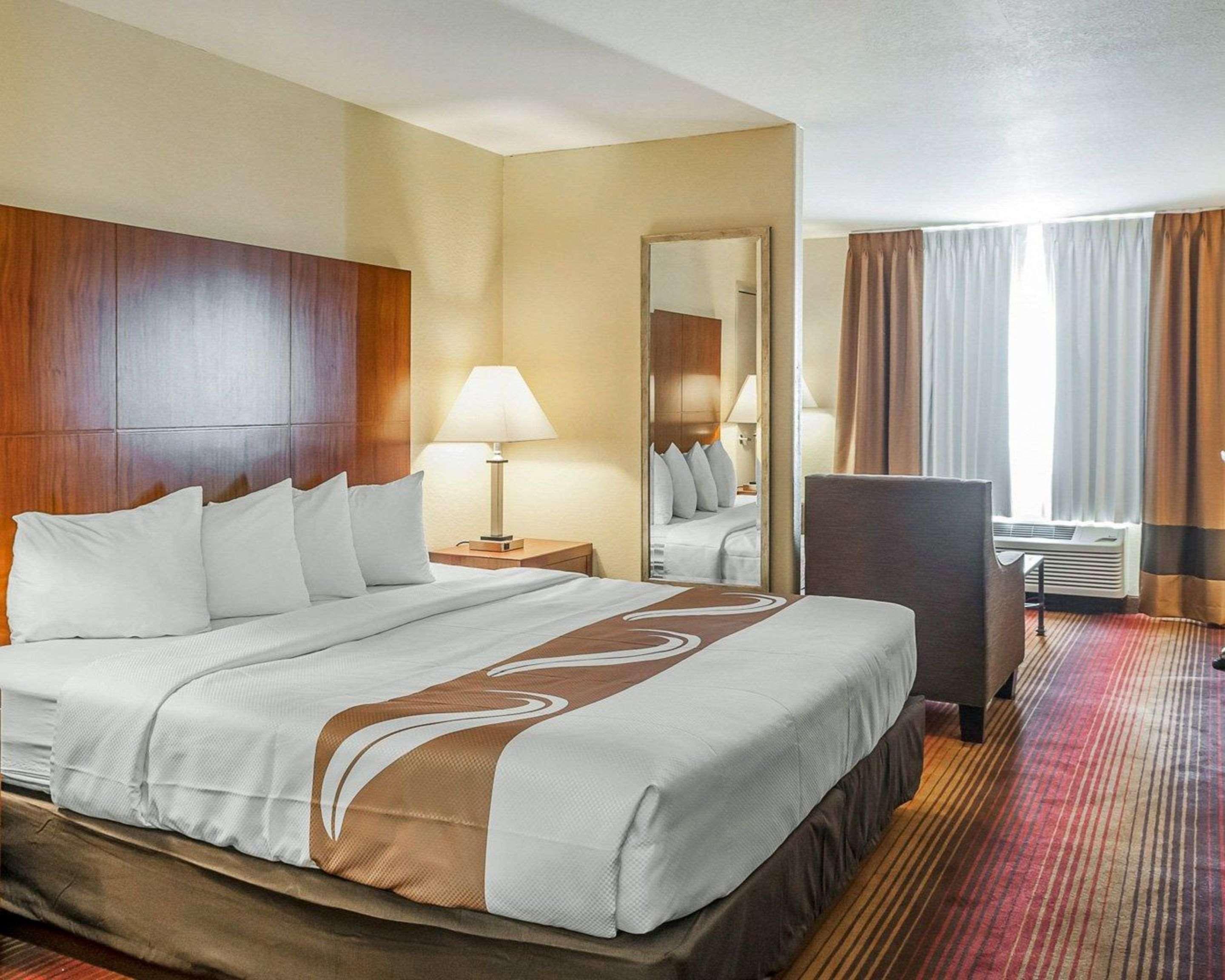 Quality Inn & Suites Albuquerque West Eksteriør bilde