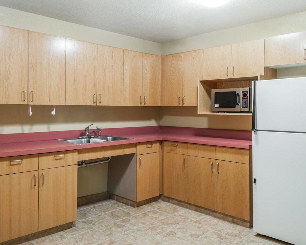 Quality Inn & Suites Albuquerque West Eksteriør bilde