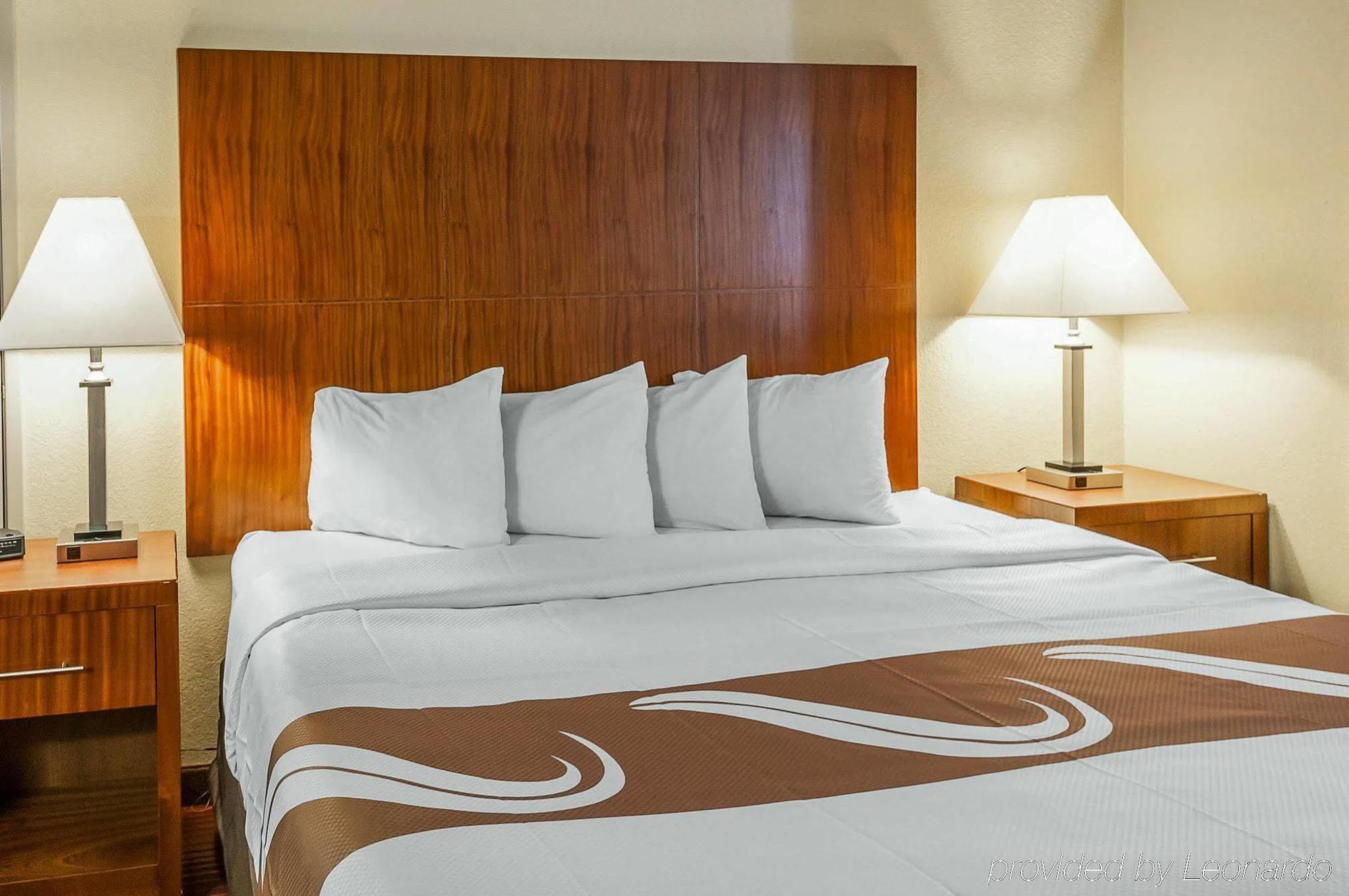 Quality Inn & Suites Albuquerque West Eksteriør bilde